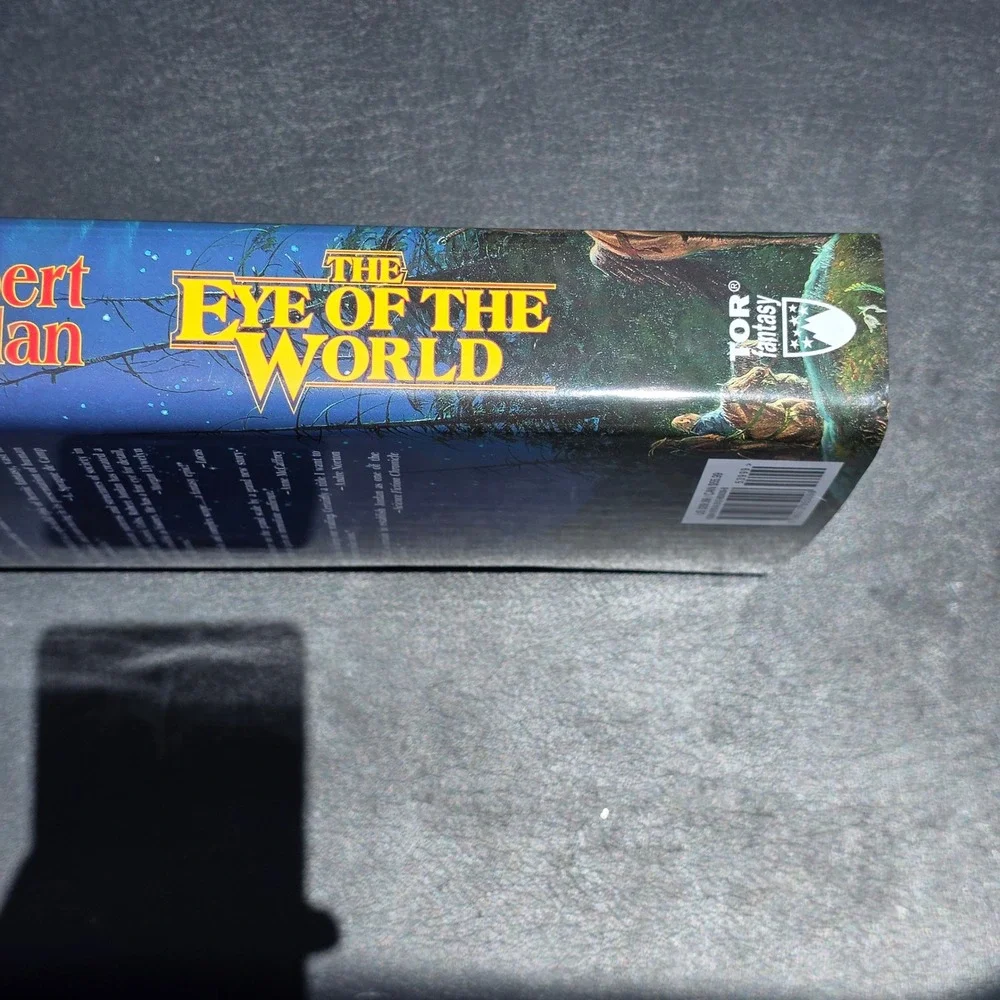 The Eye of the World Robert Jordan Wheel of Time Tor Fantasy Y2K 90's